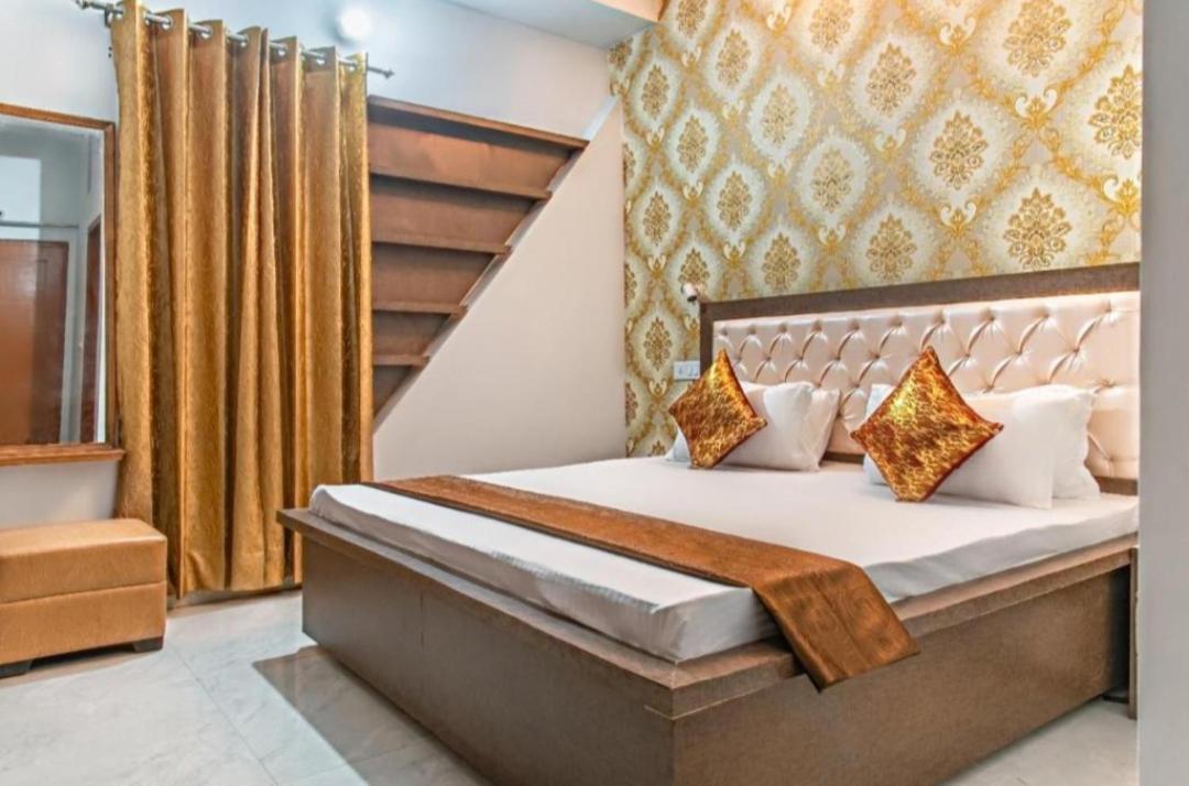 Mystic Forest View Kasauli I Serviced Villa I Best Seller I Vacations I Family Events I Open Air Lawn I Sky Bonfire I Kasauli By Exotic Stays Esterno foto