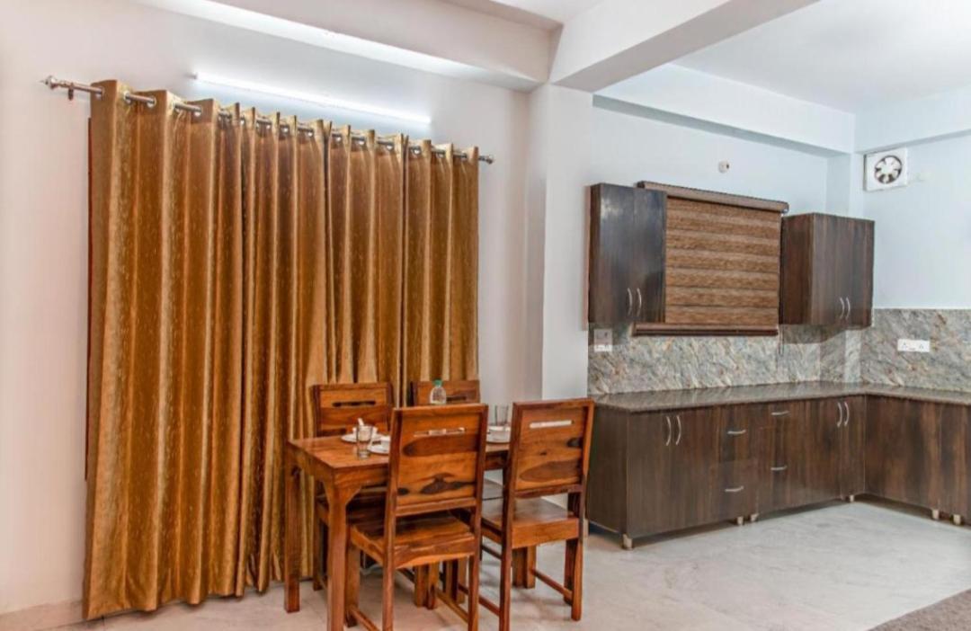 Mystic Forest View Kasauli I Serviced Villa I Best Seller I Vacations I Family Events I Open Air Lawn I Sky Bonfire I Kasauli By Exotic Stays Esterno foto