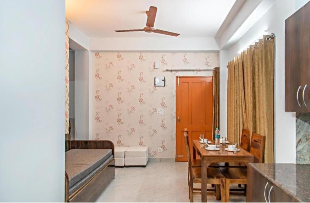 Mystic Forest View Kasauli I Serviced Villa I Best Seller I Vacations I Family Events I Open Air Lawn I Sky Bonfire I Kasauli By Exotic Stays Esterno foto